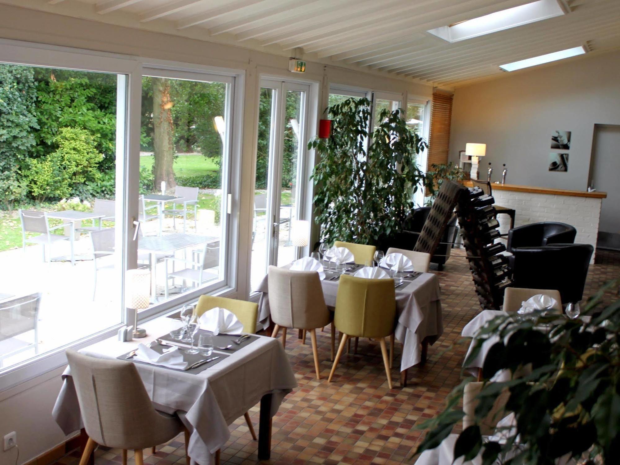 Logis Hotel & Restaurant - Le Manoir De Gavrelle Luaran gambar